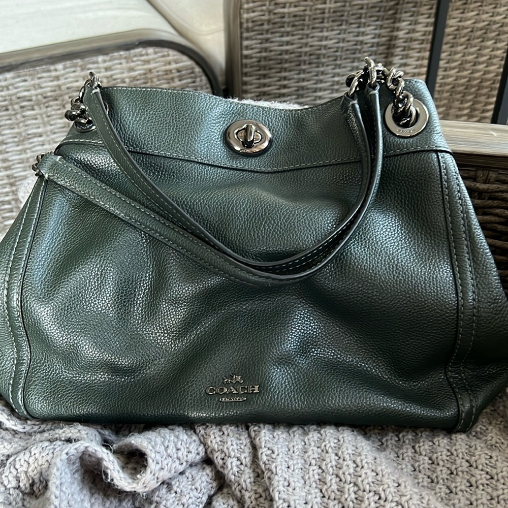 Coach Purse. Verified. Hunter green.
